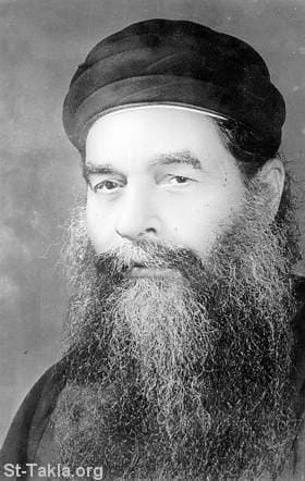 St-Takla.org Image: His Holiness Pope Cyril VI of Alexandria. صورة في موقع الأنبا تكلا: قداسة البابا المعظم الأنبا كيرلس السادس بابا الإسكندرية وبطريرك الكرازة المرقسية.